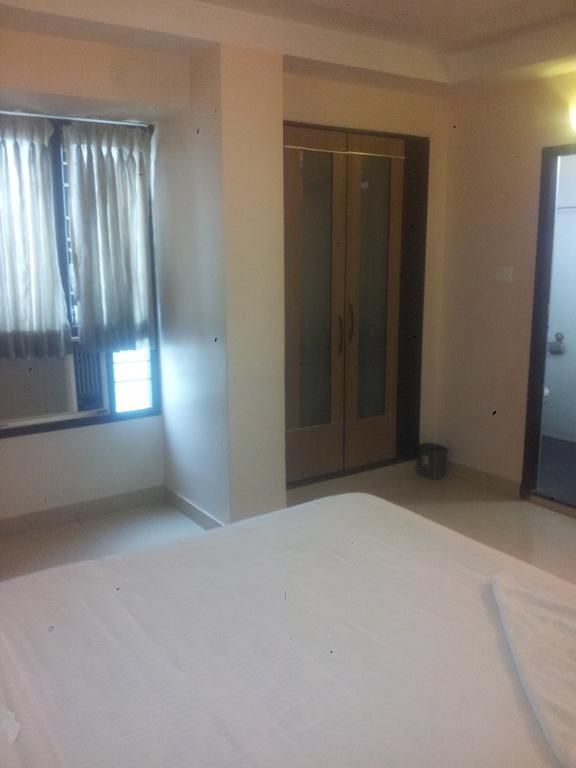 Hotel Srm Grands 첸나이 객실 사진